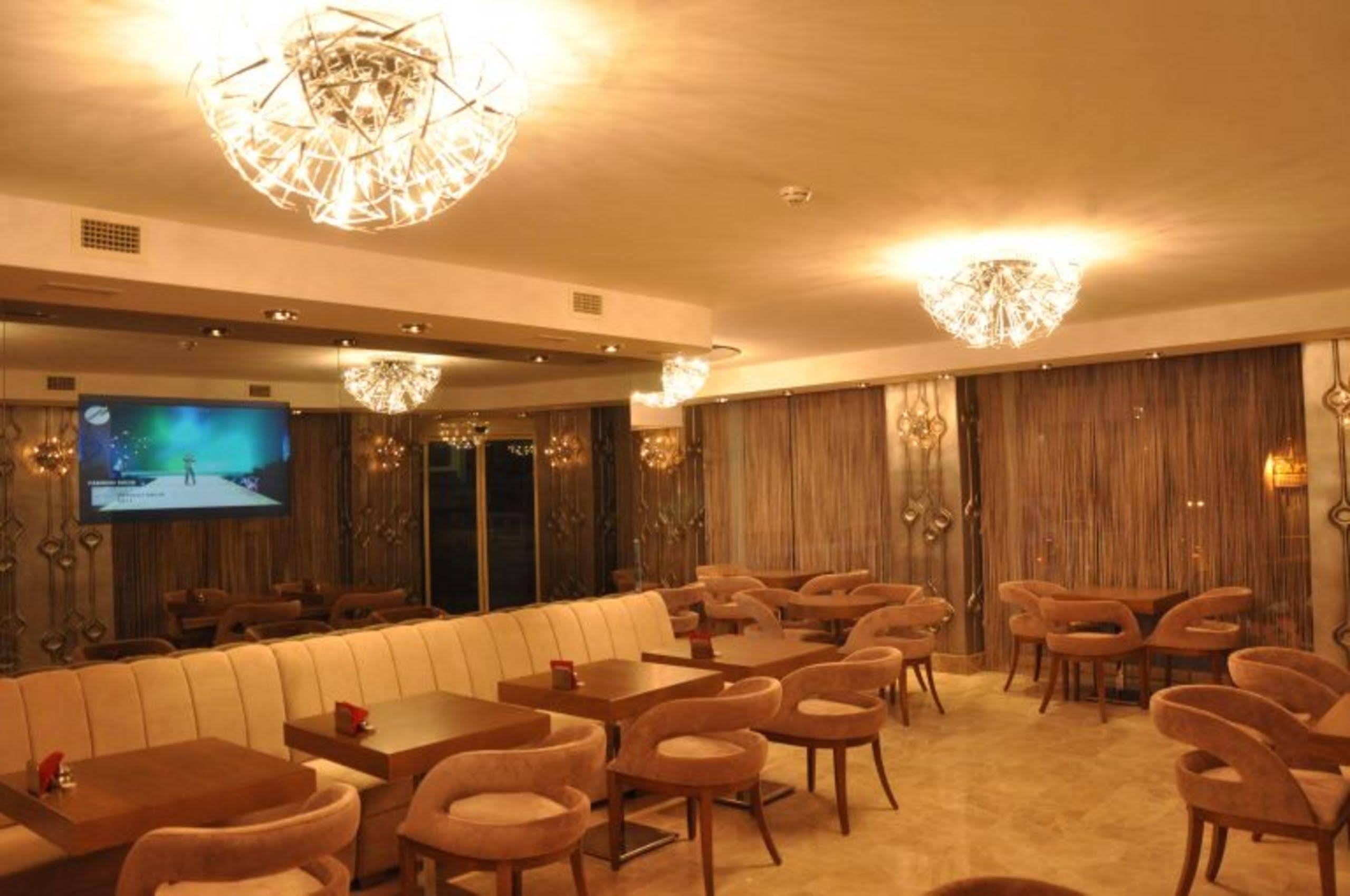 Taksim Line Hotel Istanbul Exterior photo