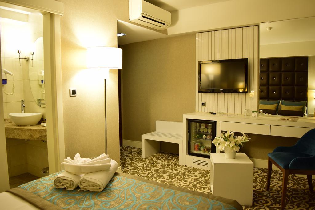 Taksim Line Hotel Istanbul Exterior photo